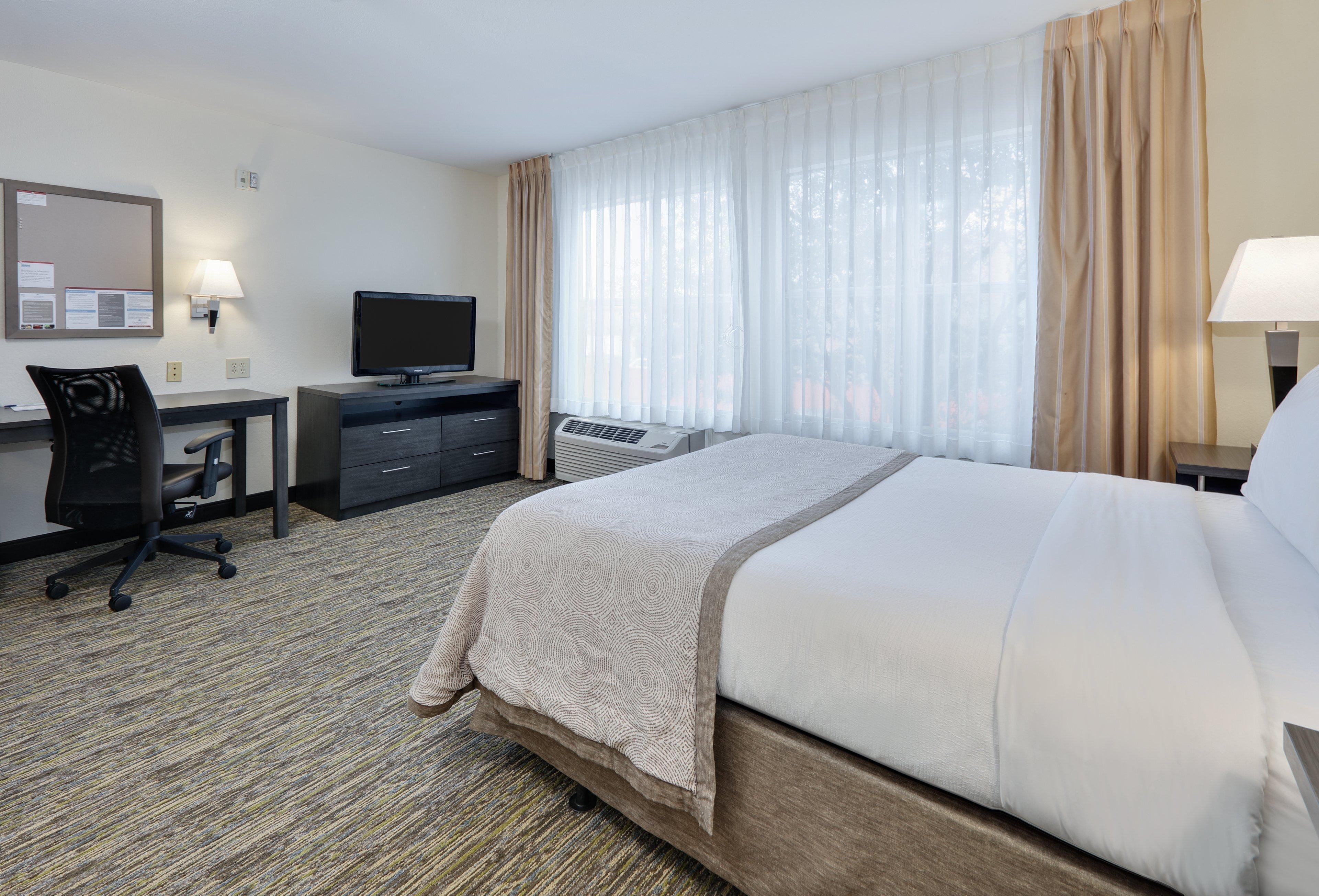 Candlewood Suites Dallas Market Center-Love Field By Ihg Экстерьер фото