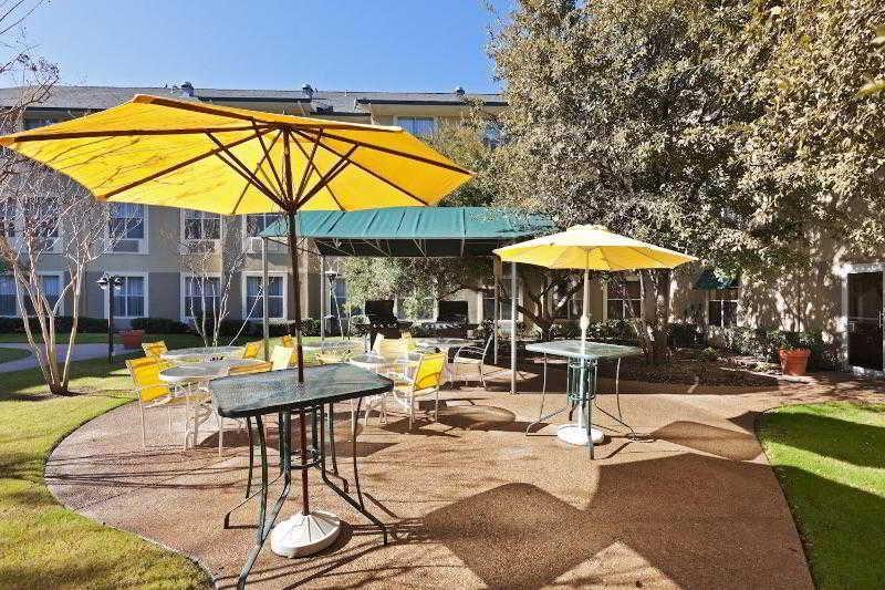 Candlewood Suites Dallas Market Center-Love Field By Ihg Ресторан фото