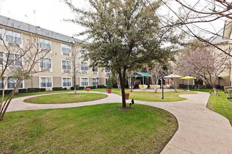 Candlewood Suites Dallas Market Center-Love Field By Ihg Удобства фото